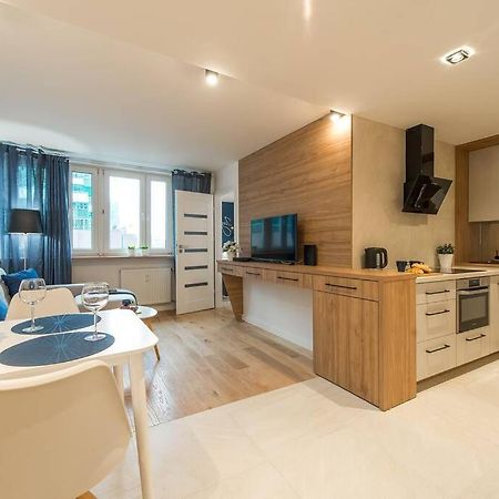 Rondo Onz P&O Serviced Apartments 华沙 外观 照片