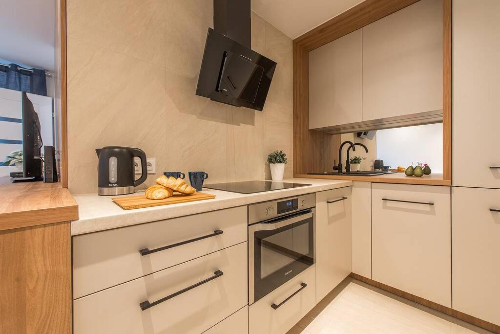 Rondo Onz P&O Serviced Apartments 华沙 外观 照片
