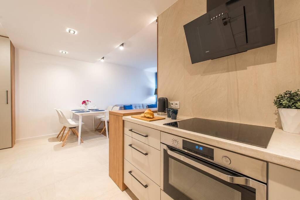 Rondo Onz P&O Serviced Apartments 华沙 外观 照片
