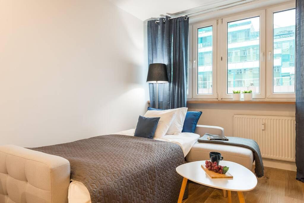 Rondo Onz P&O Serviced Apartments 华沙 外观 照片